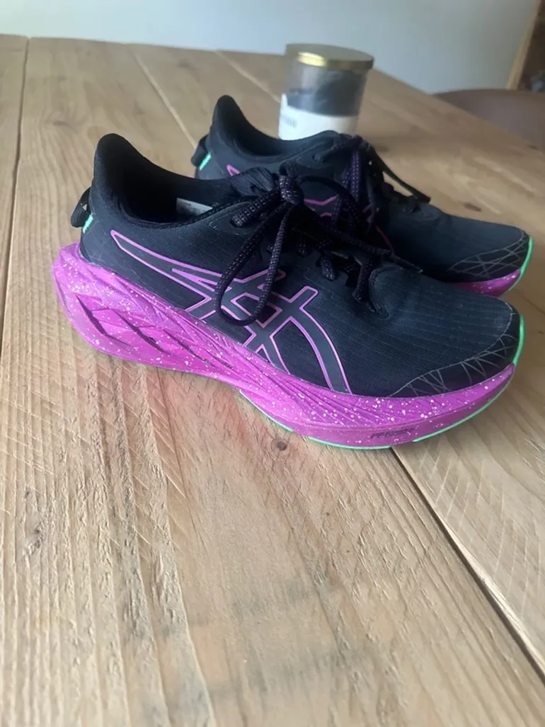 Used Asics Novablast bike — image 2 of 6