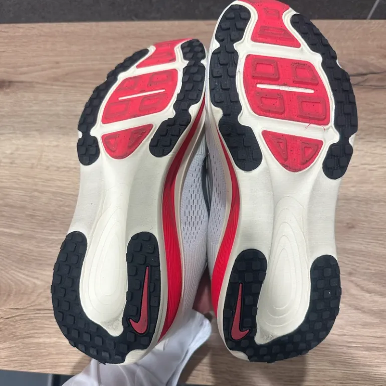 Gebrauchtes Nike Vomero 18 bike — Bild 8 von 9