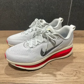 Gebrauchtes Nike Vomero 18 bike — Bild 2 von 9