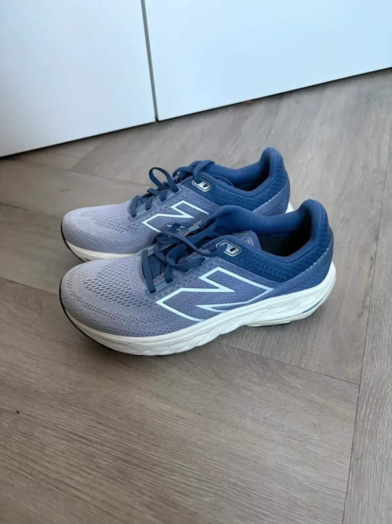 Used New Balance 860 bike — image 3 of 8