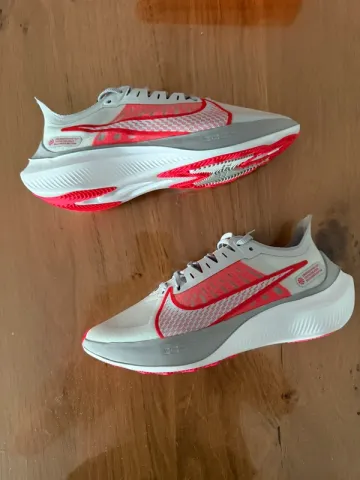 Použité Nike Zoom Gravity Running Shoes