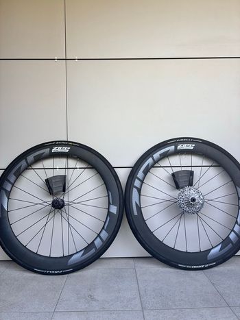 Brugt Zipp 404 Firecrest Disc Wheelset 2026 bike — billede 1 af 9
