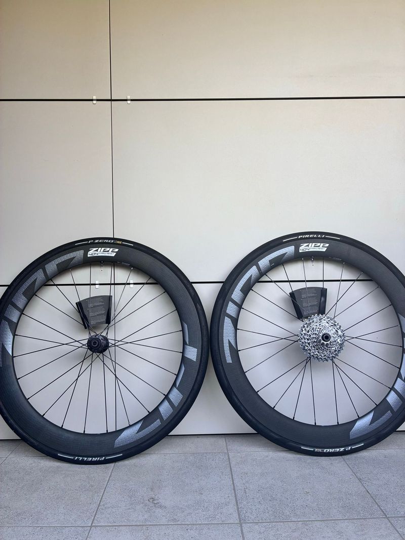 Used Zipp 404 Firecrest Disc Wheelset 2026 Wheels