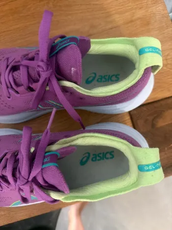 Used Asics Nimbus bike — image 2 of 4