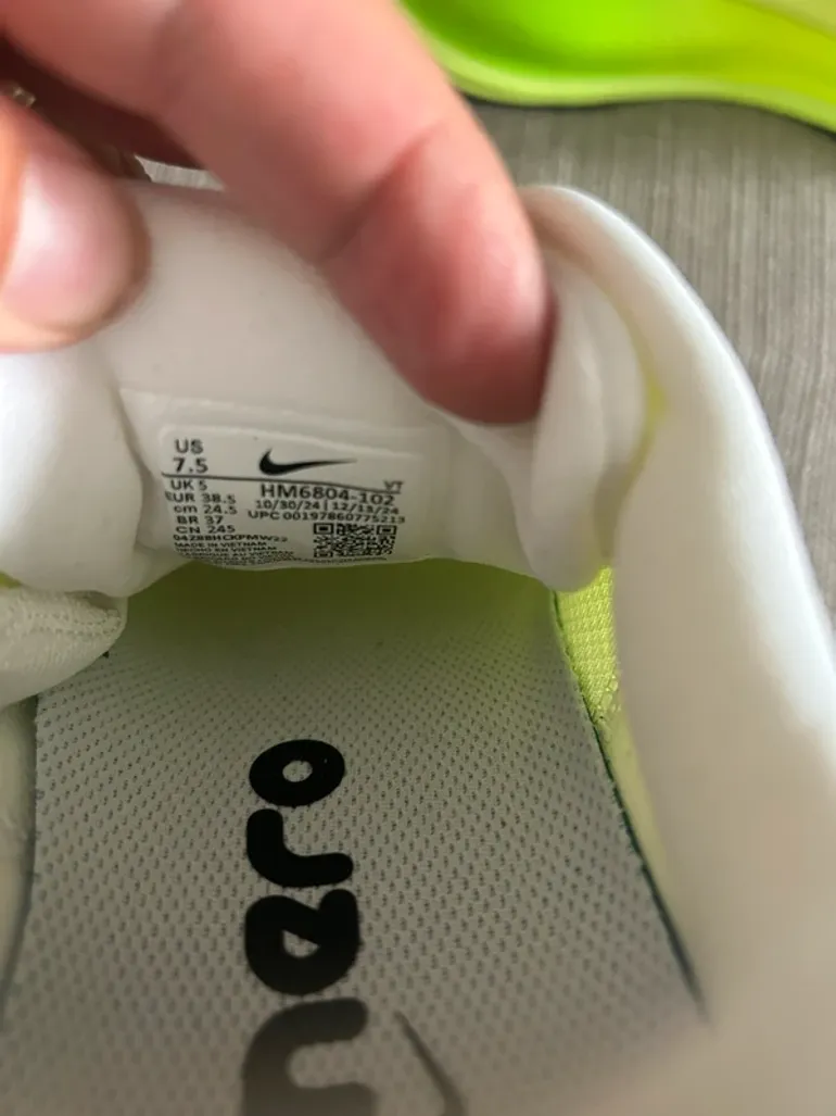 Nike Vomero 18 bike d'occasion — image 5 sur 5