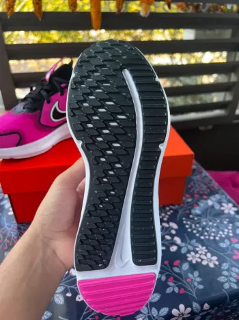 Used Rose Nike Running bike — image 5 of 8