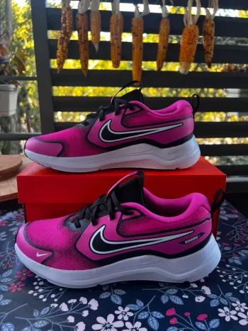 Used Rose Nike Running bike — image 2 of 8