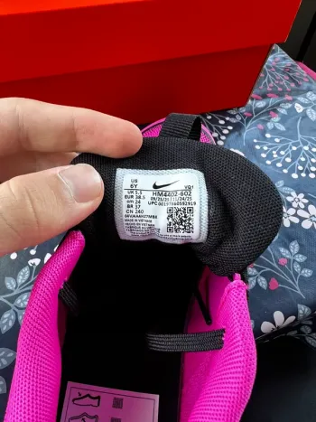Used Rose Nike Running bike — image 6 of 8