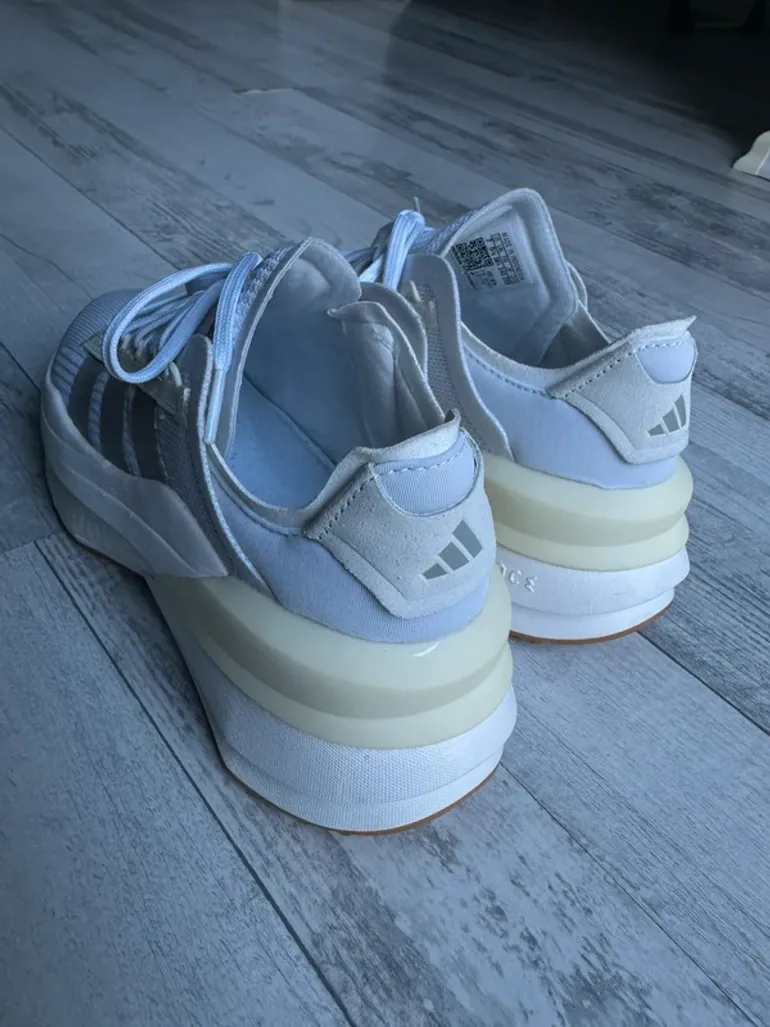 Used Adidas AVRYN X bike — image 3 of 7