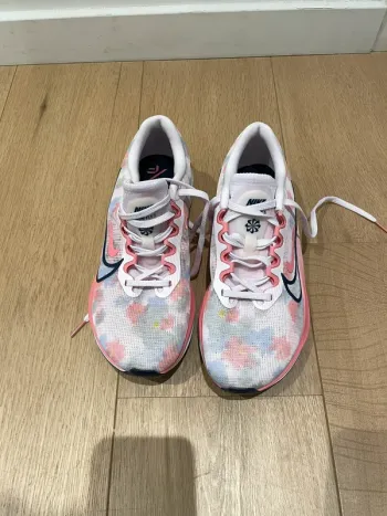 Used Nike Zoom X bike — image 4 of 6