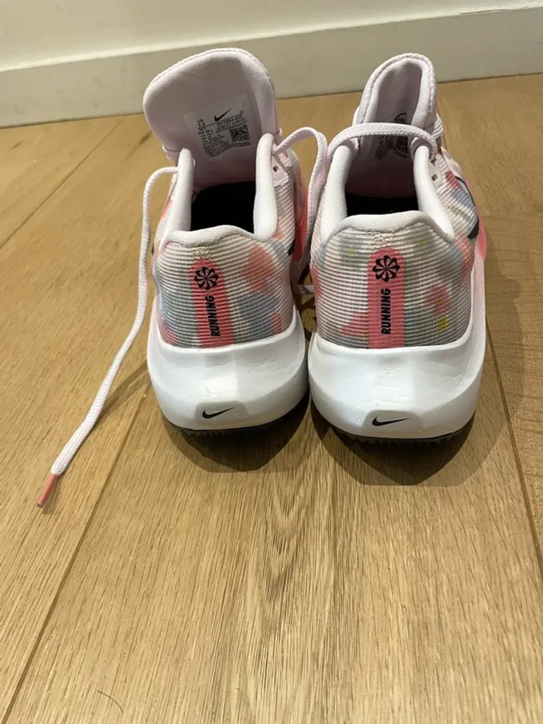 Used Nike Zoom X bike — image 3 of 6