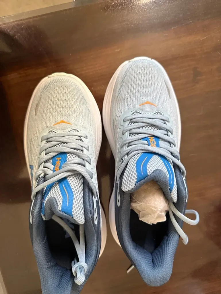 Used Hoka Scarpe bike — image 2 of 5