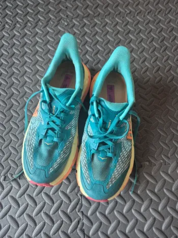 Used Hoka Mafate Speed 4 bike — image 2 of 10