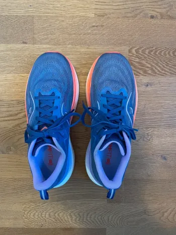 Used Saucony Tempus 2 bike — image 1 of 3