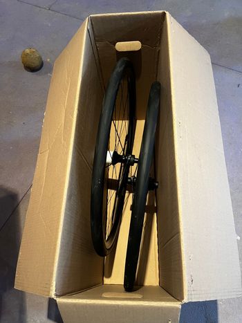 Dt Swiss E 1800 Wheelset bike usato — immagine 8 di 9