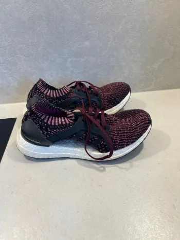 Used Adidas Ultra Boost bike — image 3 of 5