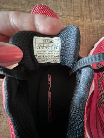 Used Asics GT-2000 bike — image 6 of 6