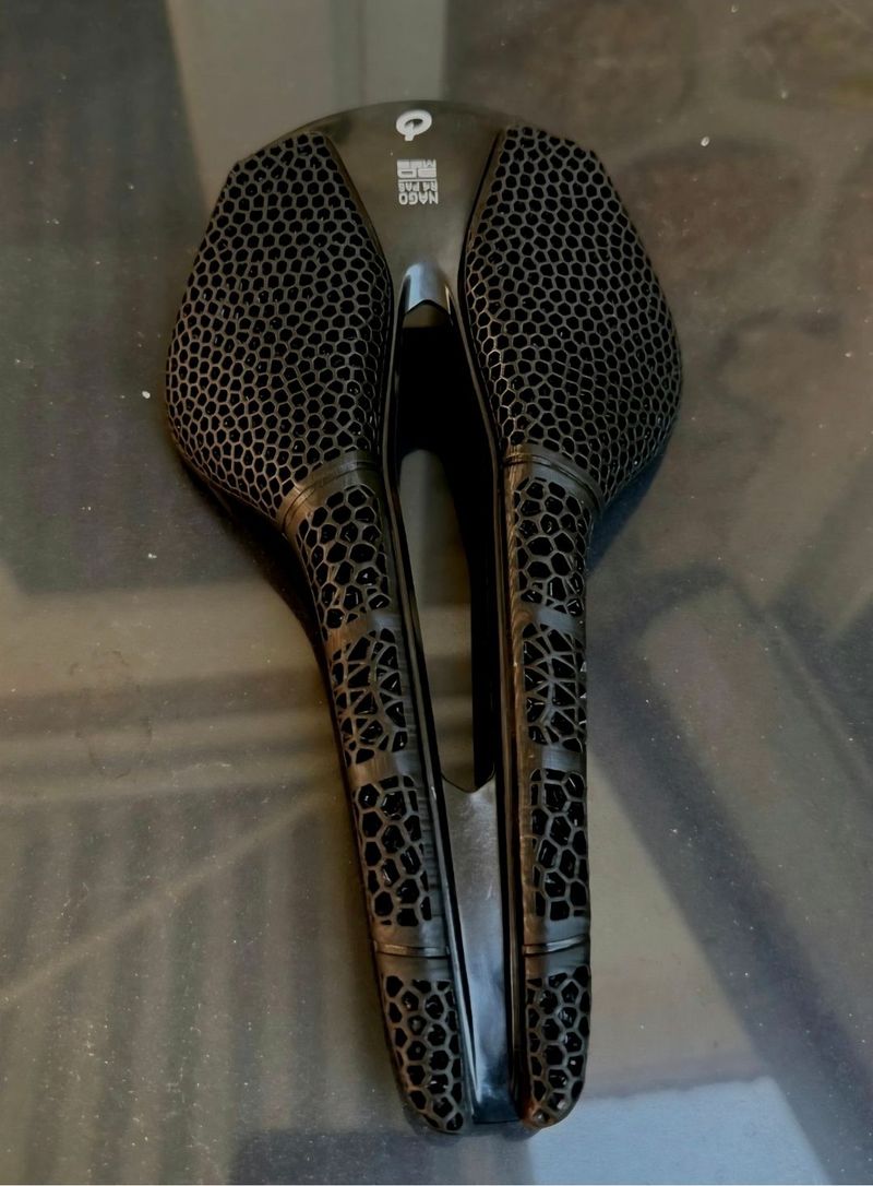 Used Prologo Nago R4 PASS 3D Saddles & Seatposts