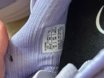 Used Asics Gel Nimbus 28 bike — image 6 of 7