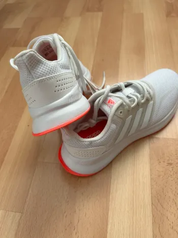 Used Adidas Laufschuhe bike — image 2 of 4