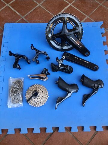 Käytetty Shimano Dura Ace R9100 Groupset Groupset