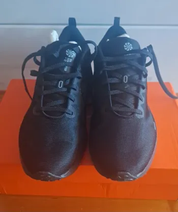 Used Nike Laufschuh bike — image 1 of 5