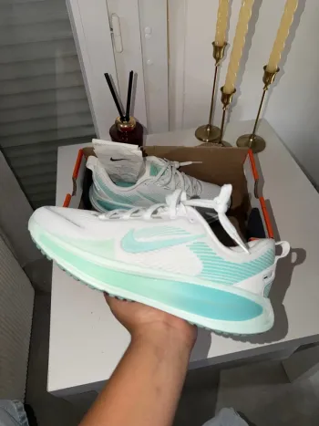 Używany Nike Vomero 18 bike — zdjęcie 2 z 7