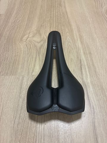 Used Pro Griffon Performance Saddle 2025 bike — image 2 of 5