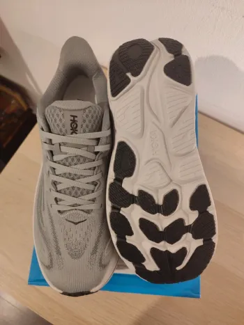 Gebrauchtes Hoka Bondi 9 bike — Bild 5 von 10