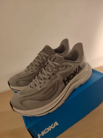 Gebrauchtes Hoka Bondi 9 bike — Bild 3 von 10