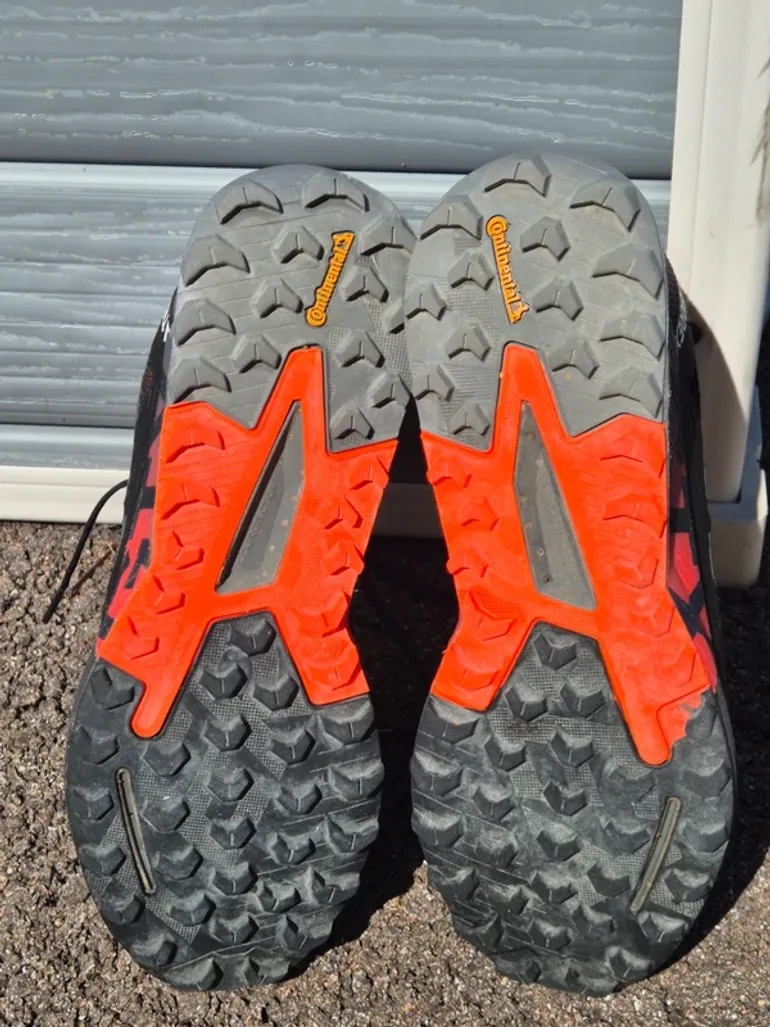 Używany Continental Terrex Agravic Flow 2 Goretex bike — zdjęcie 2 z 10
