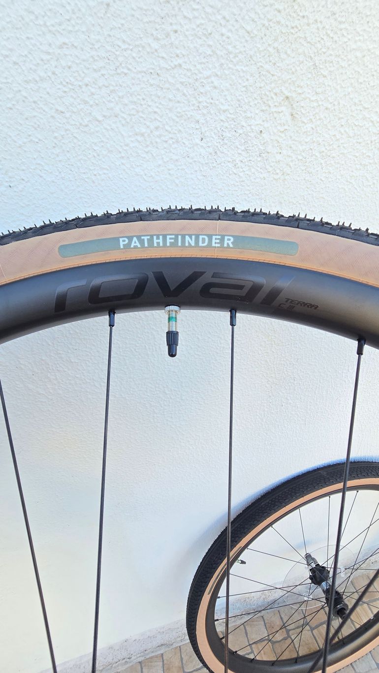 Roval Terra C III Wheelset 2026 bike usato — immagine 4 di 5