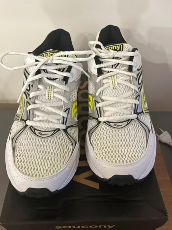 Used Saucony Sportschuhe bike — image 3 of 10