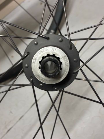 Used Bontrager Wheels 2020 bike — image 9 of 10