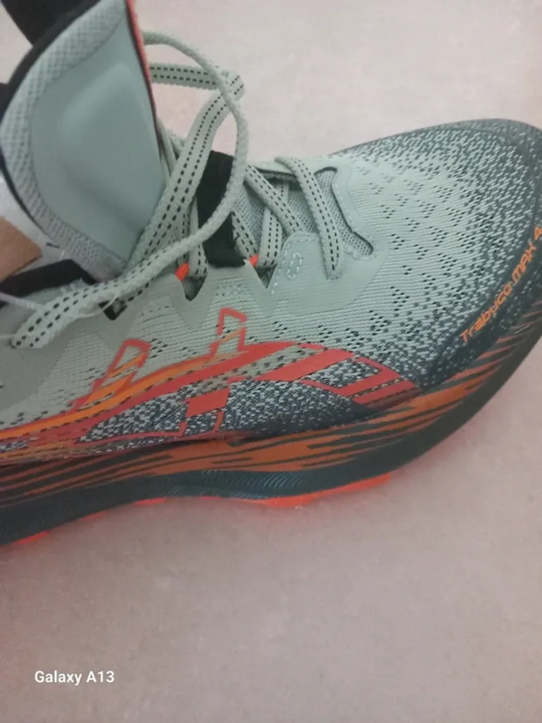 Used Asics Trabuco Max 4 bike — image 7 of 8