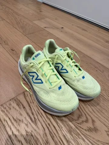 New Balance 1080 V15 Running Shoes usato