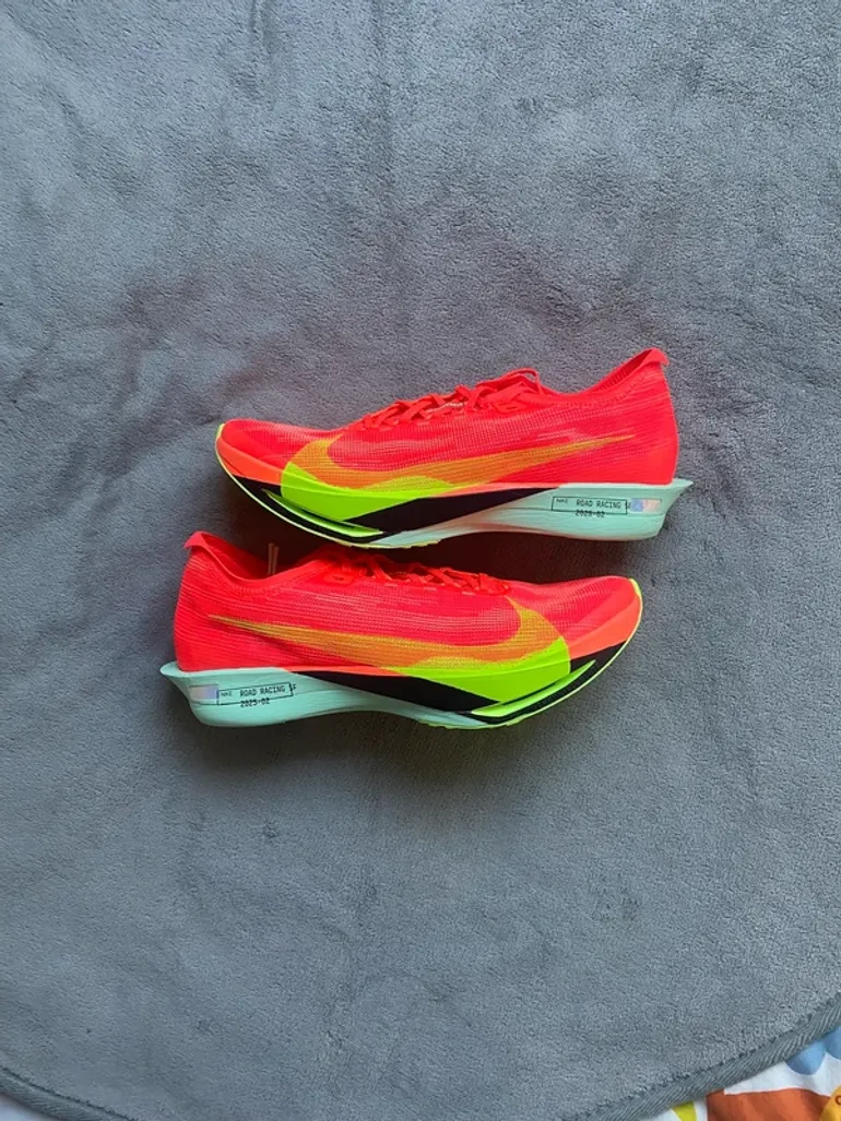 Used Nike ZoomX Streakfly 2 bike — image 13 of 15