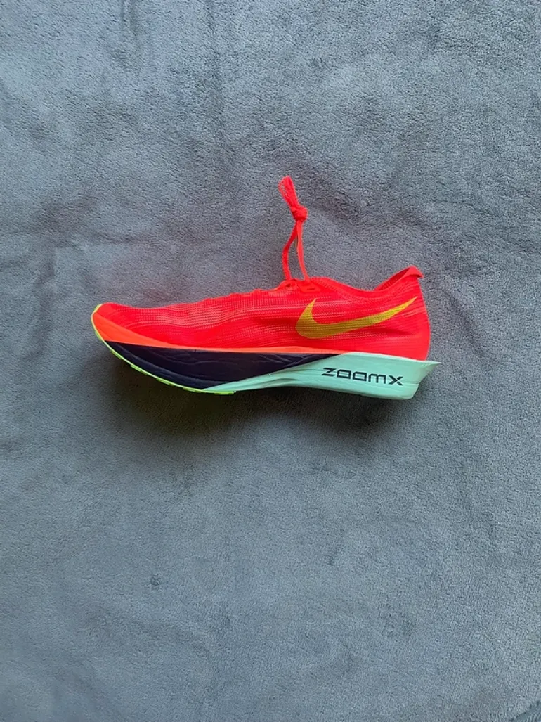 Used Nike ZoomX Streakfly 2 bike — image 9 of 15