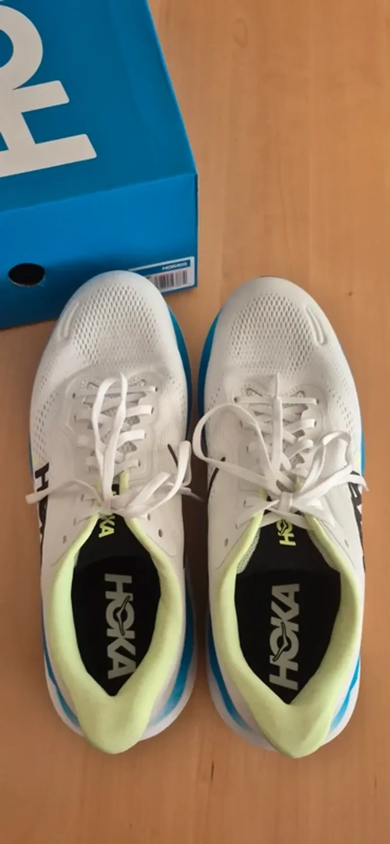 Used Hoka Clifton 11 bike — image 3 of 6