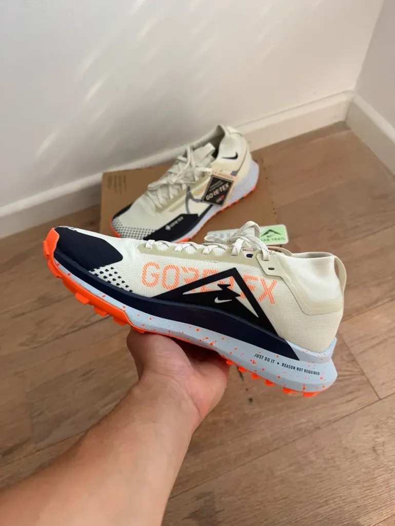 Käytetty Pegasus React Trail 4 GTX v2 bike — kuva 3 / 4
