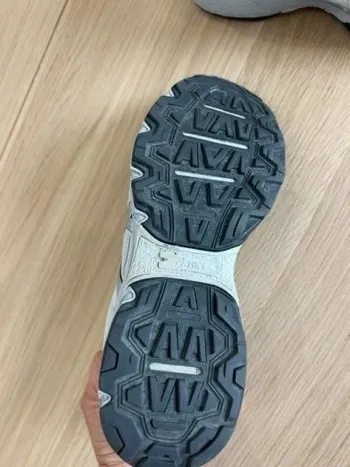 Used Asics Running Shoes bike — image 7 of 7