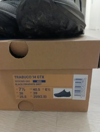 Used Asics Trabuco 14 Gore-Tex bike — image 3 of 3