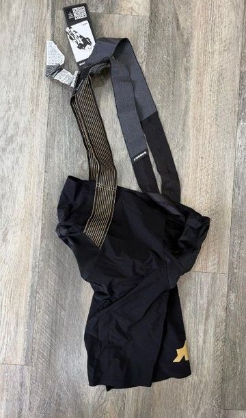 Assos RSR S9 Targa Flamme D’or Bib Shorts 2025 Cycling Clothing usato