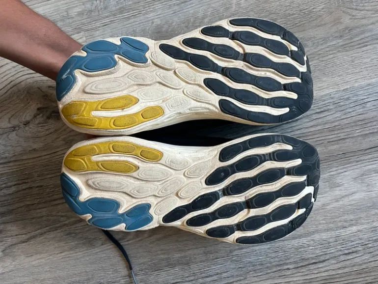 Used New Balance Fresh Foam X 1080v13 bike — image 4 of 5