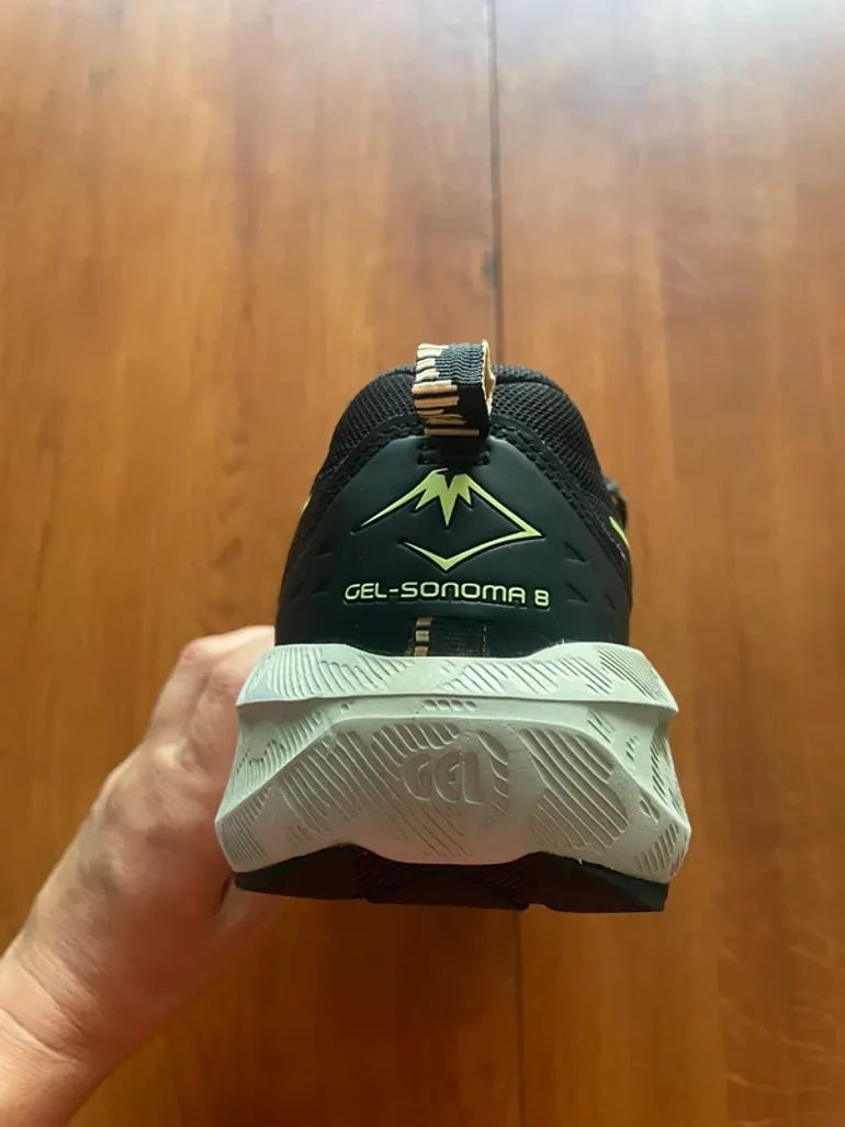 Used Asics Gel Sonoma 8 bike — image 3 of 6