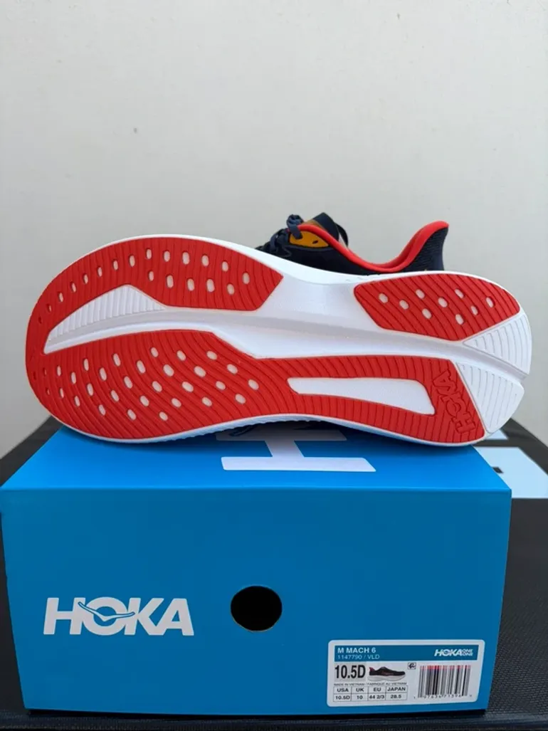 Used Hoka Mach 6 bike — image 3 of 3