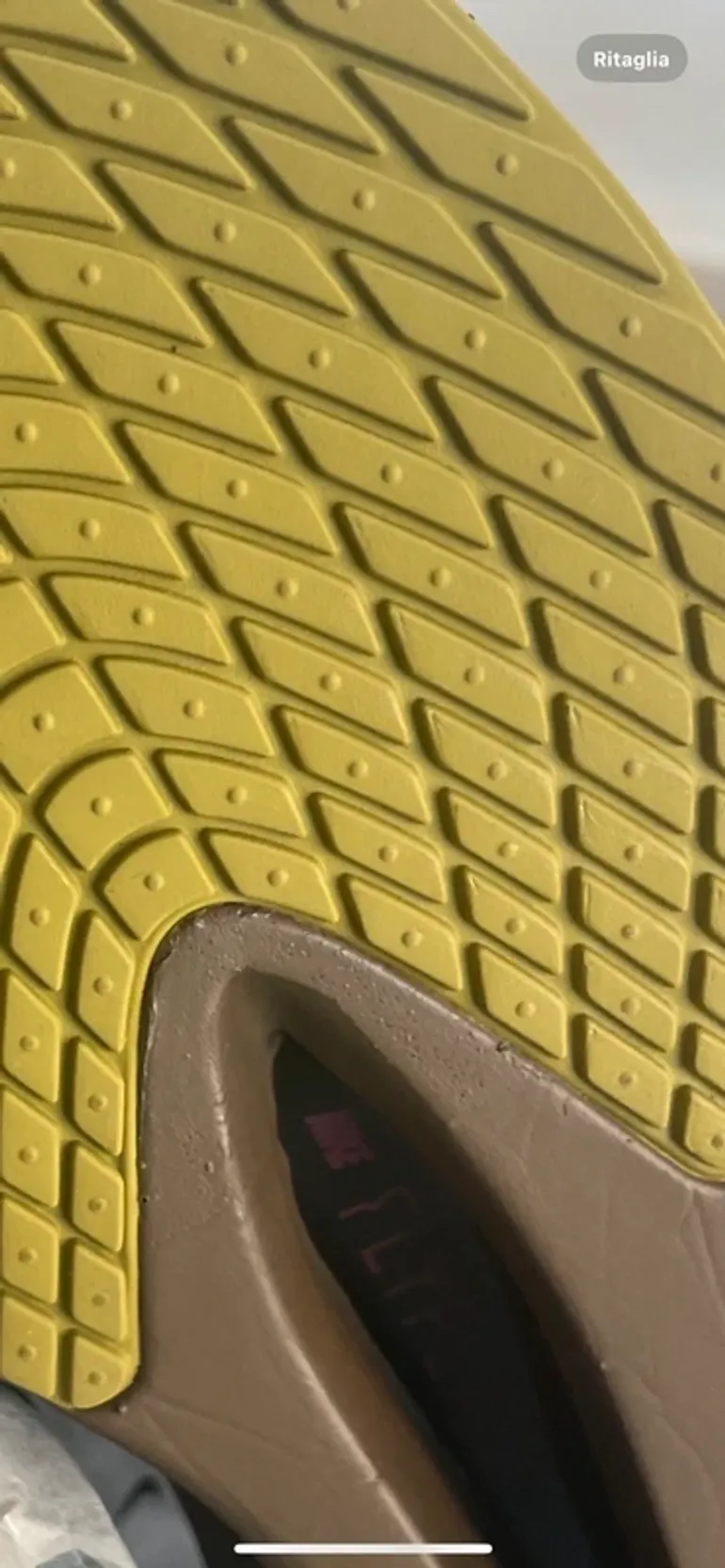 Used Nike ZoomX Vaporfly Next% 4 bike — image 10 of 11