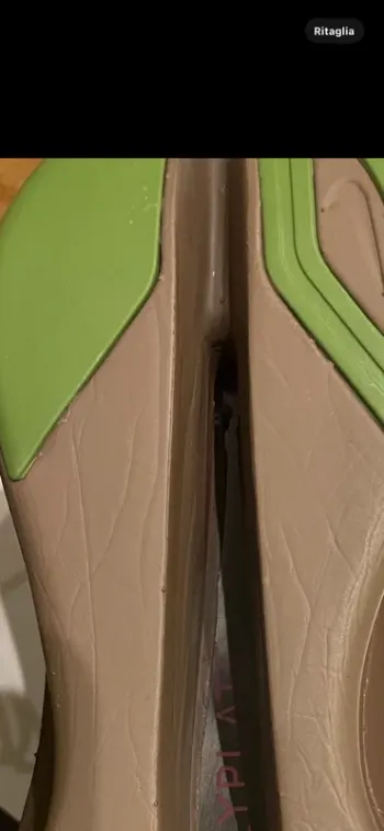 Used Nike ZoomX Vaporfly Next% 4 bike — image 11 of 11