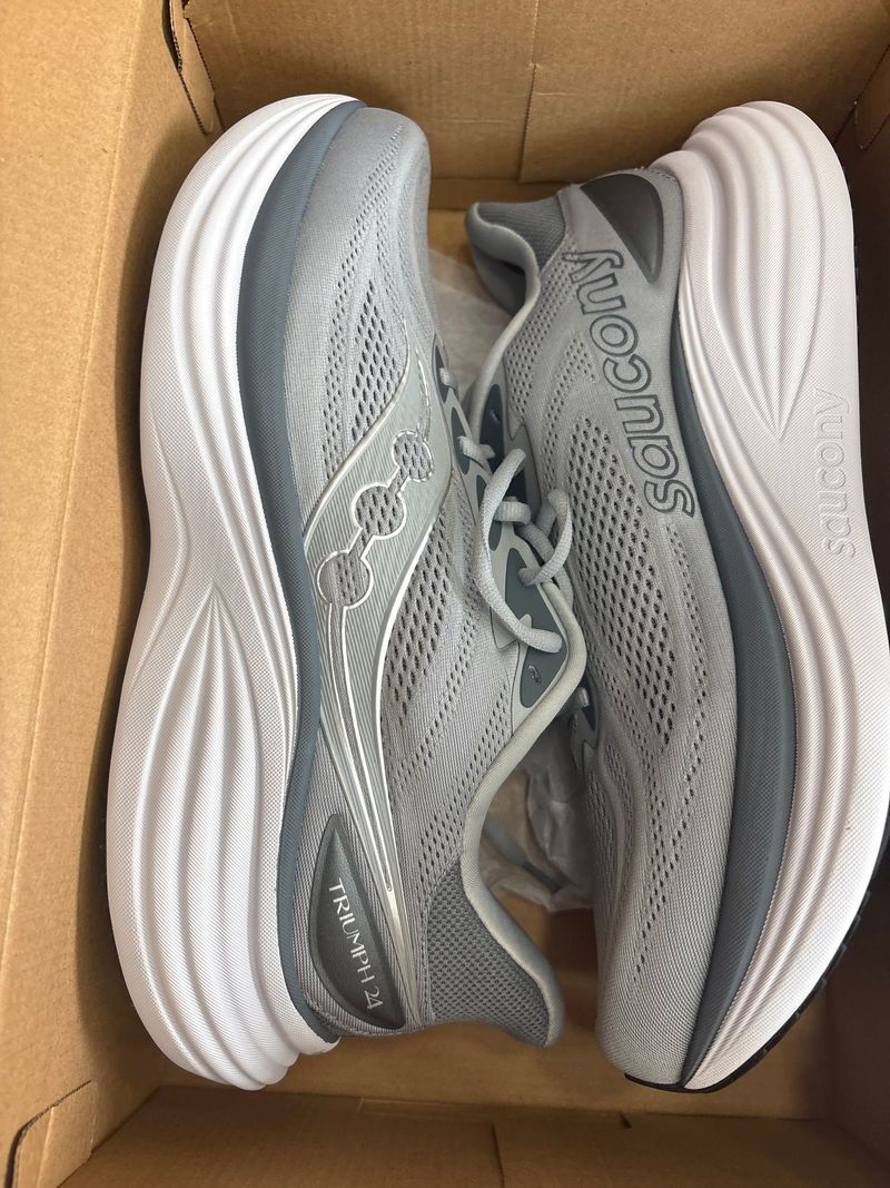 Saucony Triumph 24 2026 Running Shoes d'occasion
