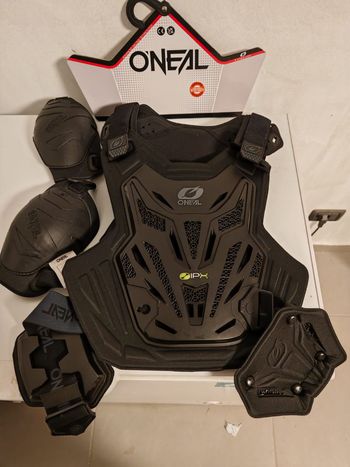 Used O‘neal Split Pro Chest/Back/Shoulder Protector bike — image 1 of 2
